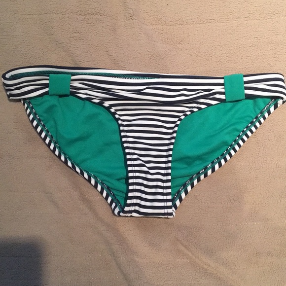 Push up bathing suit set - Picture 2 of 4